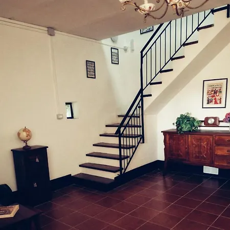 Hébergement de vacances Ca' Vegia Casaleggio Boiro